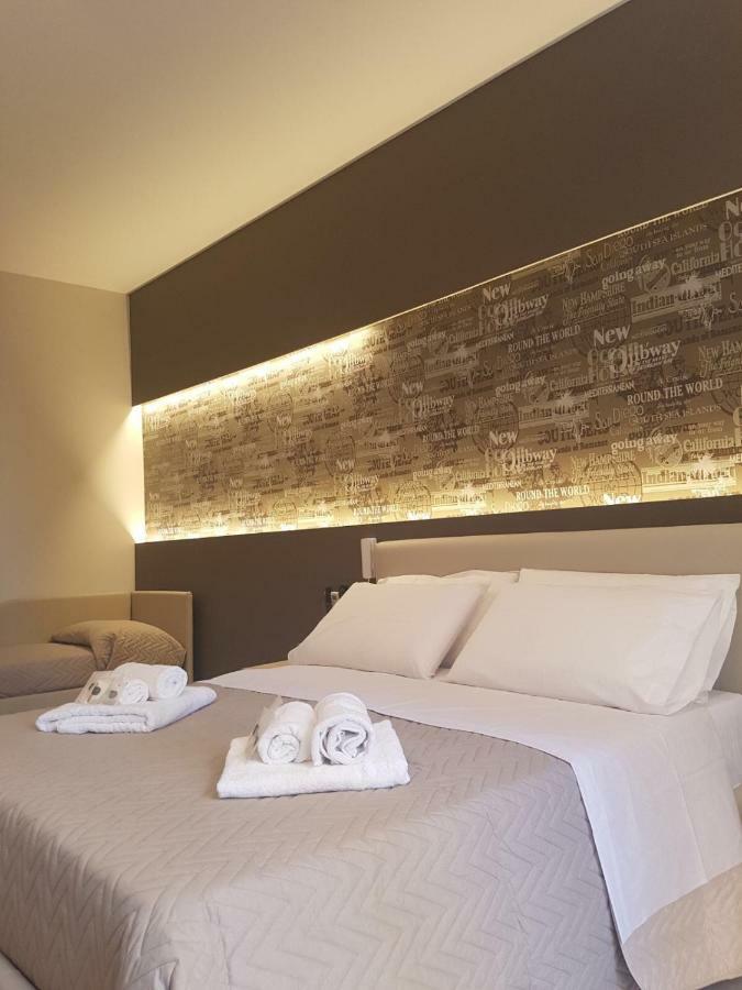 Starita Bed & Pizza Bed & Breakfast Naples Exterior photo