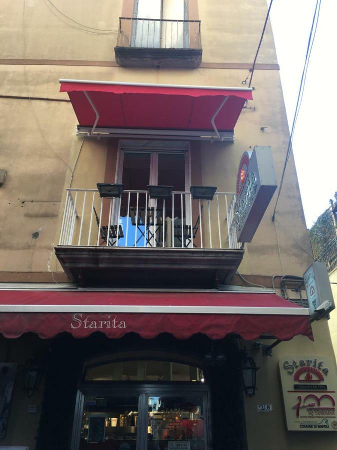 Starita Bed & Pizza Bed & Breakfast Naples Exterior photo